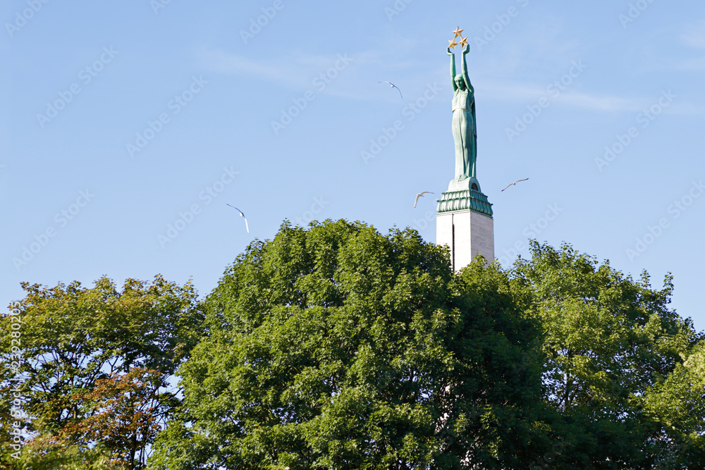 Obraz premium Freedom Monument, known as Milda, located in Riga, Latvia