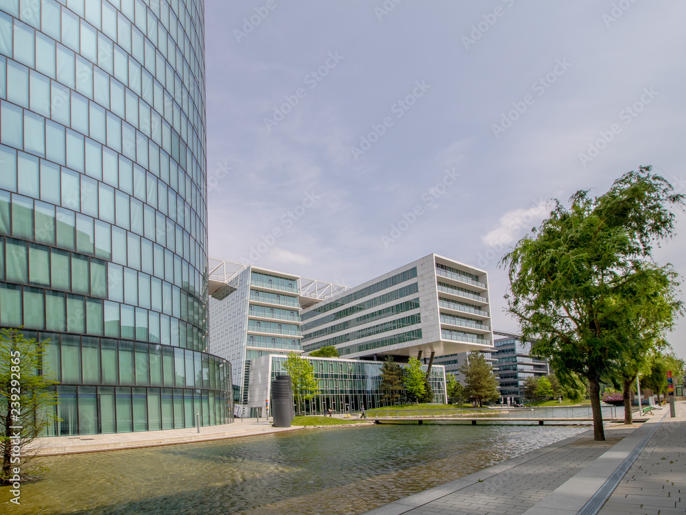 Das Viertel Zwei ist ein modernes Büro- und Wohnviertel im 2. Wiener Gemeindebezirk Leopoldstadt