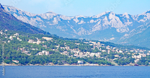 Montañas y costa de Montenegro, Balcanes, Europa photo
