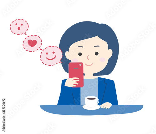 スマートフォンでメッセージを送る女性