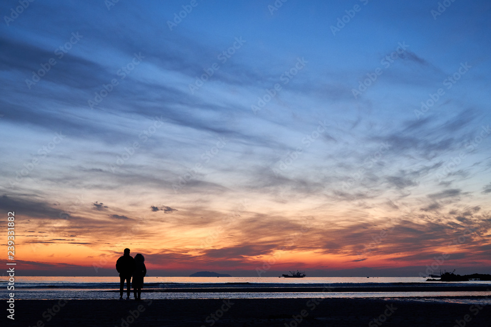 The Silhouette Of Lovers Watching The After Sunset The Silhouette Of Lovers Watching The After Sunset