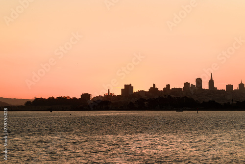 Sun rising over downtown San Francisco, California, USA © Esteban Martinena