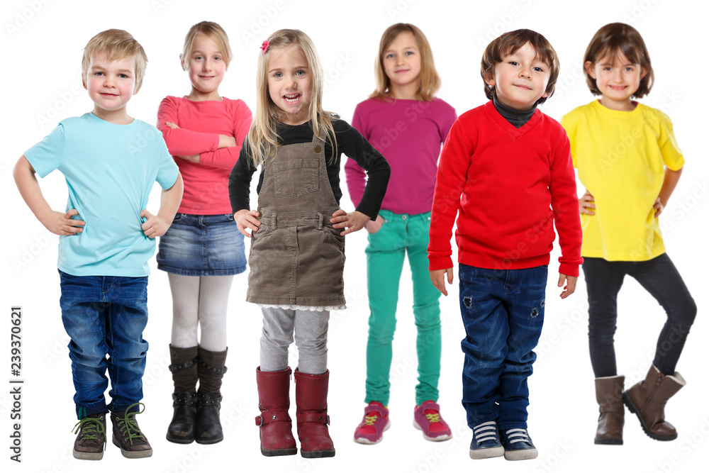 Obraz premium Gruppe Kinder kleine Junge Mädchen isoliert Freisteller freigestellt