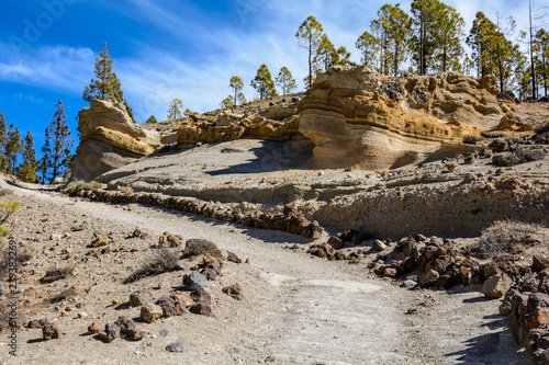 Sandstone carved since ancient times has a beautiful shape. Sandstone is carved into interesting shapes.