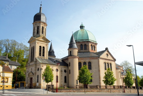 Ville de Creutzwald, église Sainte-Croix, département de la Moselle, France