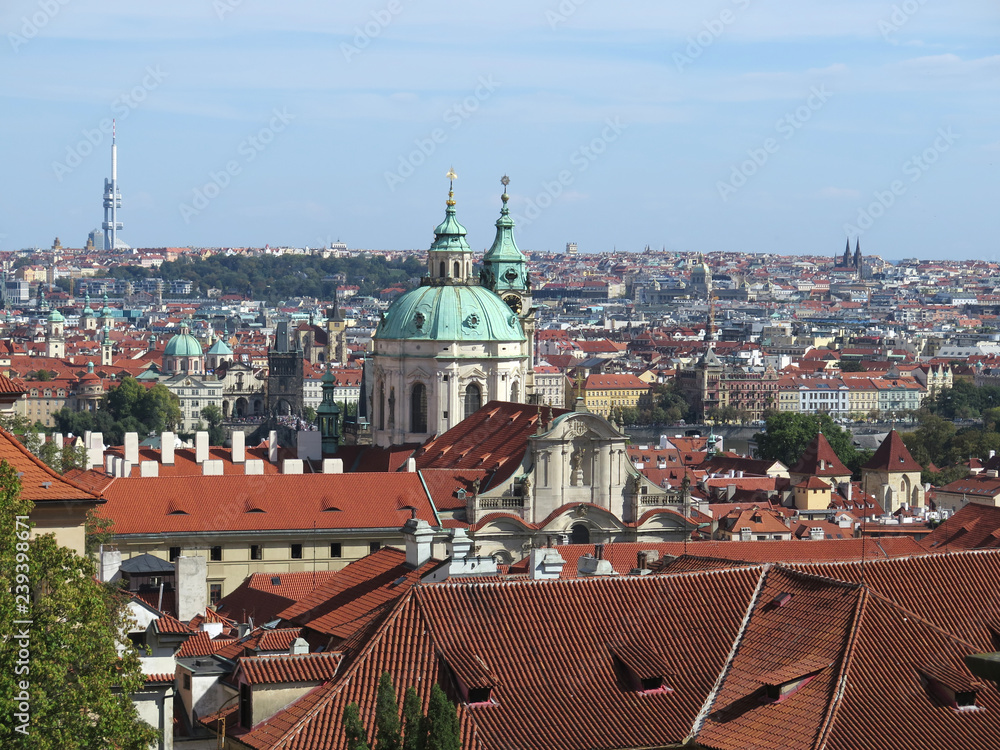 Blick über die Dächer von Prag, Tschechien