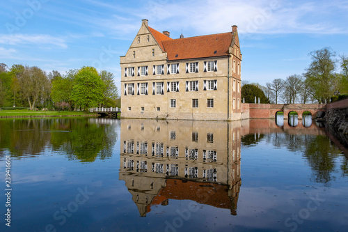 Burg Hülshoff photo