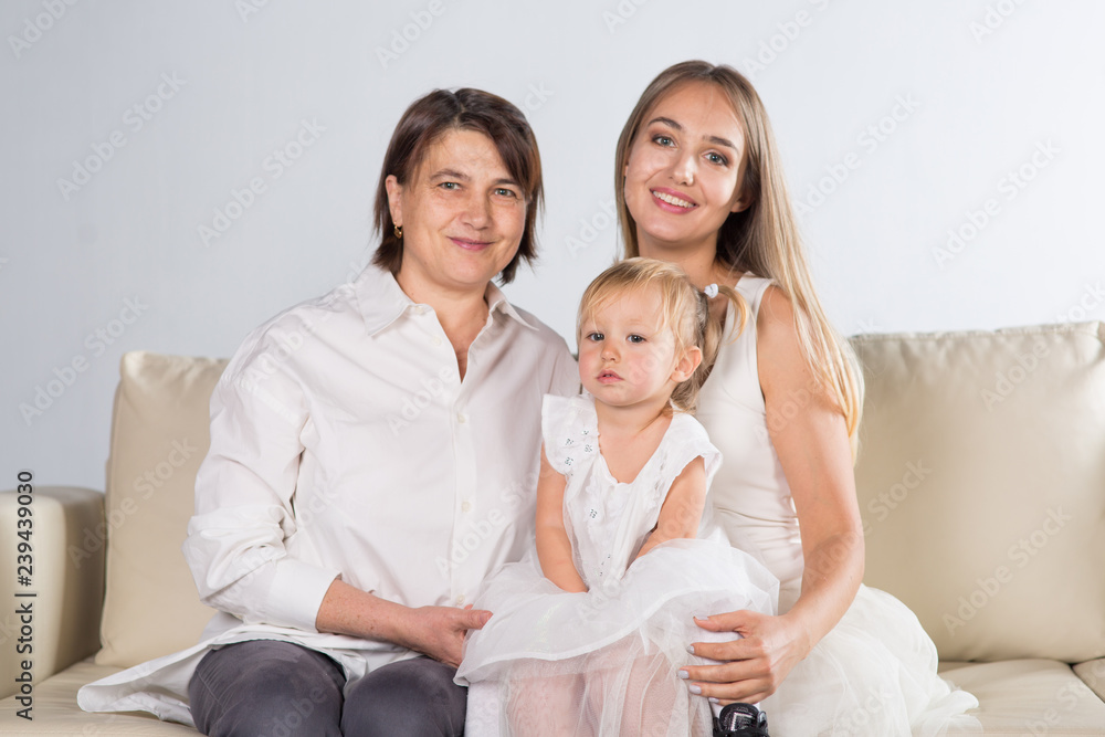 grandmother, mom and daughter