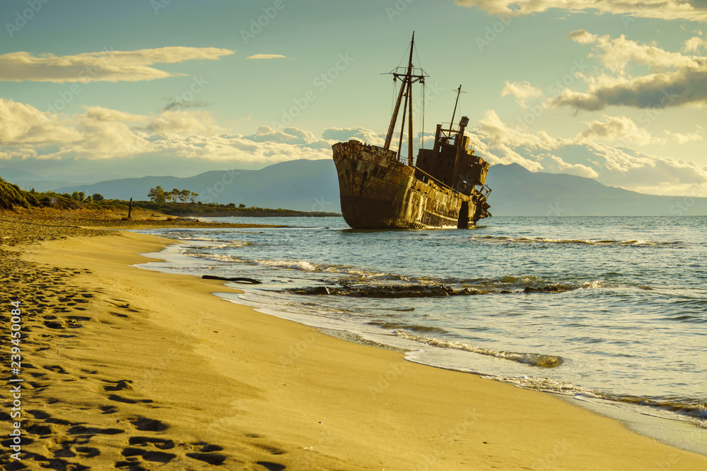 The famous shipwreck near Gythio Greece - obrazy, fototapety, plakaty 