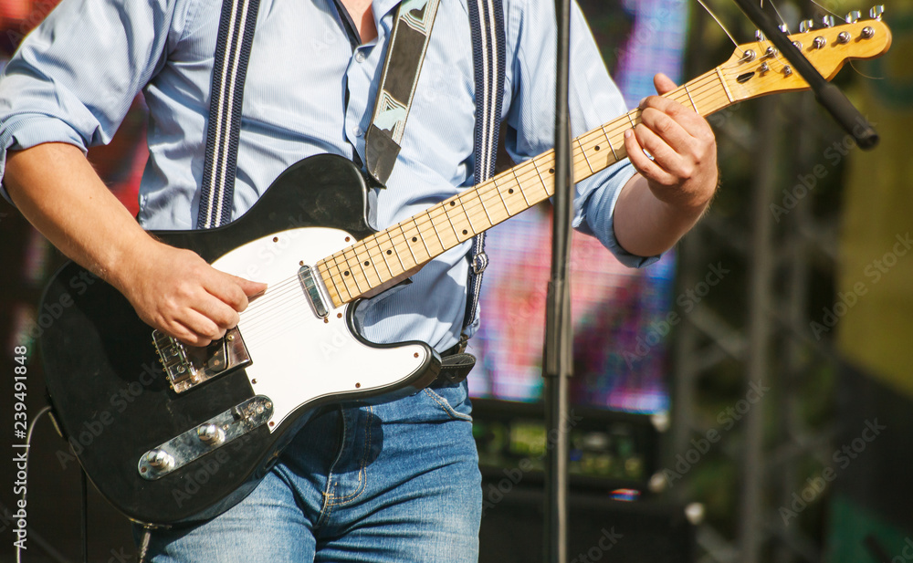 © Radnatt - guitarist at a rock concert