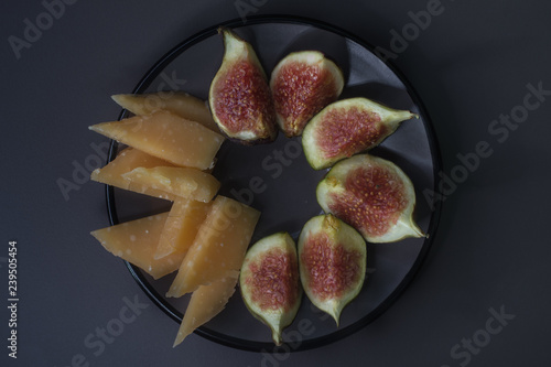 Fresh Figs and cheese on da...