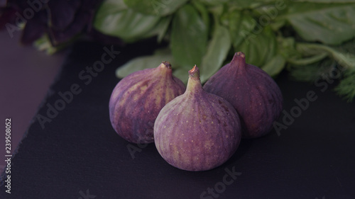 Fresh Figs on dark backgrou...