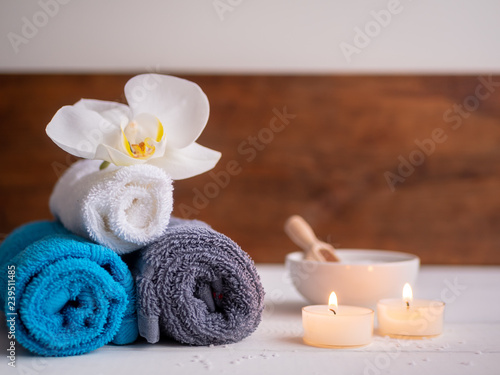 Wellness und Spa - Handtücher und Kerzen, Copyspace, Retro Vintage