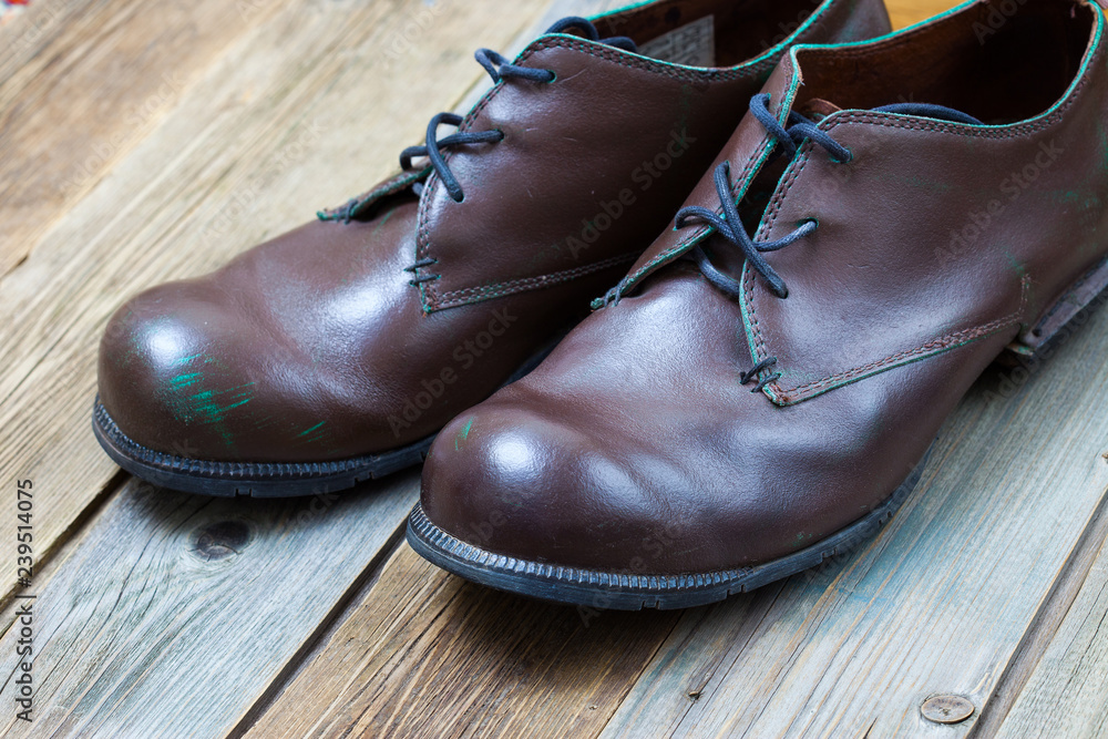 vintage brown boots