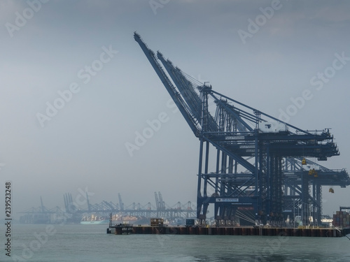 cranes in port © Elisabeth 