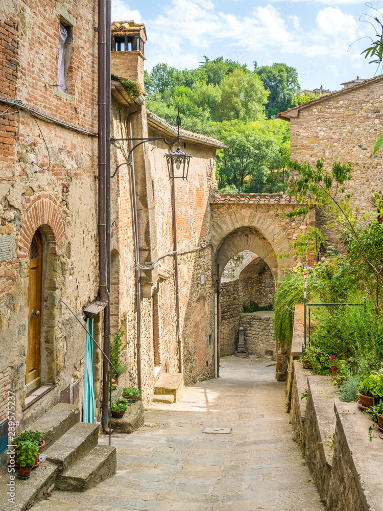 Naklejka premium Scenic sight in Anghiari, in the Province of Arezzo, Tuscany, Italy.