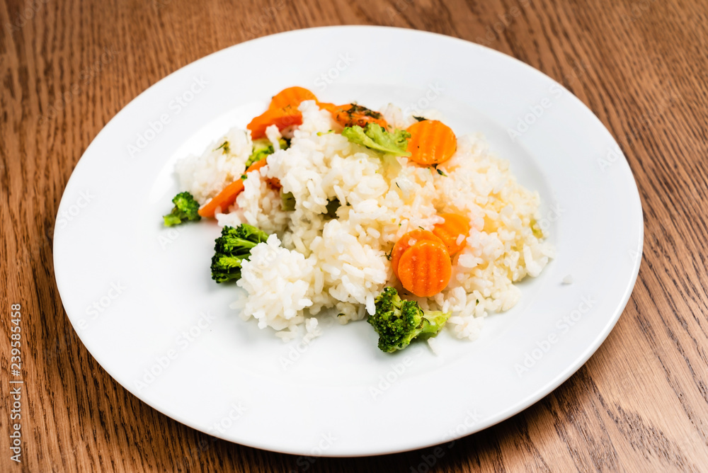 rice with carrot and broccoli rice with carrot and broccoli