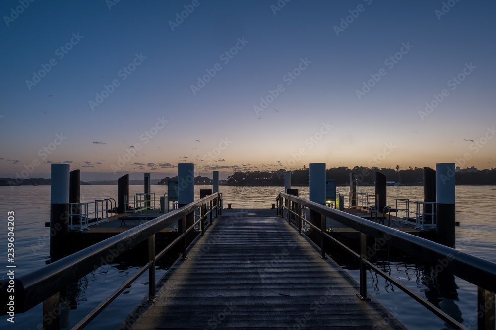 Fototapeta premium Pier at dawn on Sydney Harbour