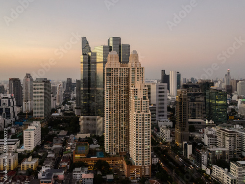 Crepúsculo en Bangkok skyline, Tailandia