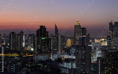 Crepúsculo en Bangkok  skyline, Tailandia