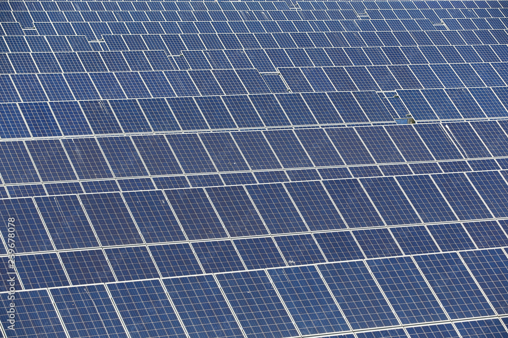 Solar photovoltaic panels and solar photovoltaic power generation systems Solar photovoltaic panels and solar photovoltaic power generation systems