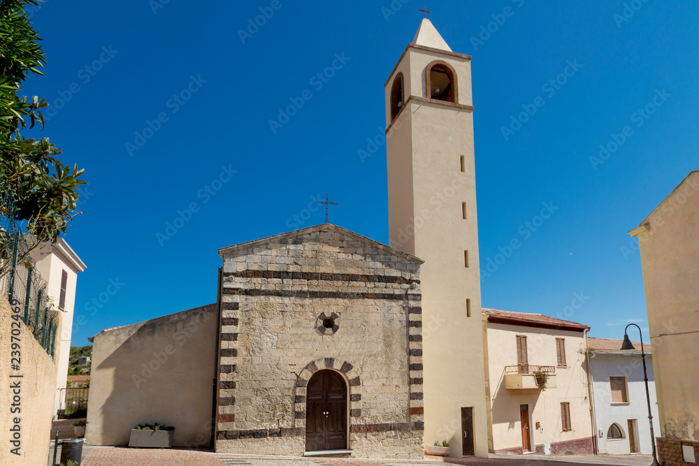 Facciata frontale della Chiesa di Bulzi (Sassari) Sardegna Italia