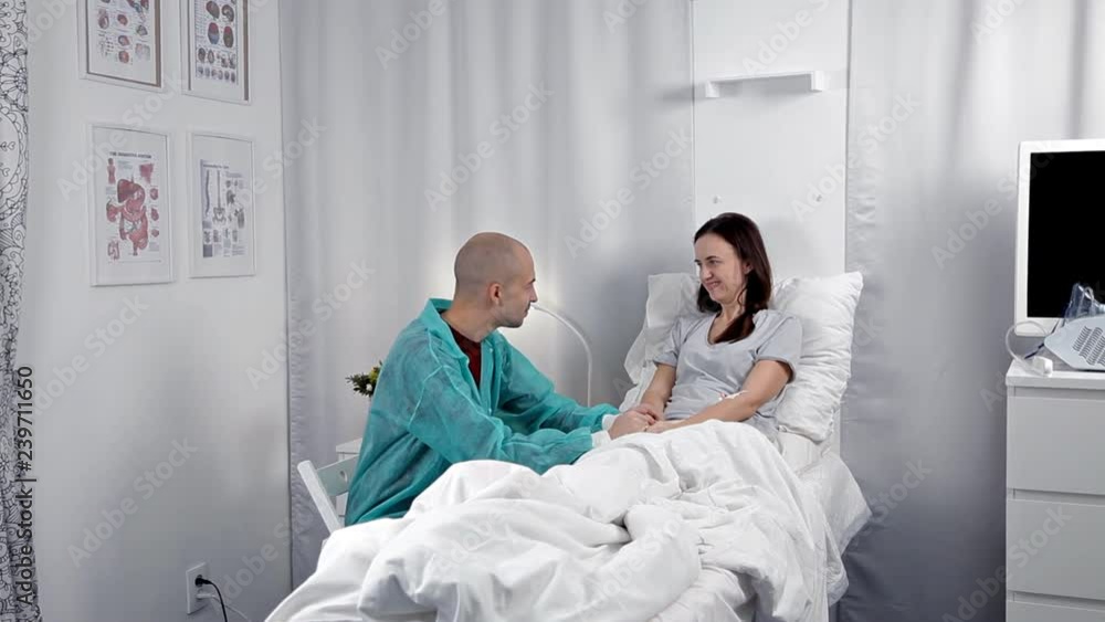 Husband Visiting Wife In Hospital Husband Visiting Wife In Hospital