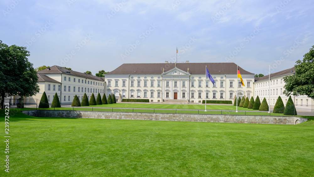 Schloss Bellevue in Berlin - Amtssitz des deutschen Bundespräsidenten