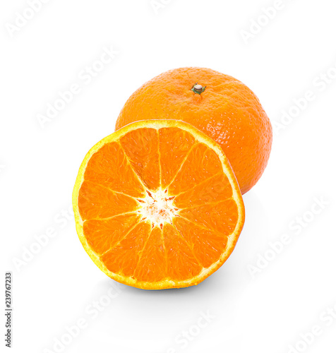 Fototapeta Naklejka Na Ścianę i Meble -  Orange fruit isolated on white background