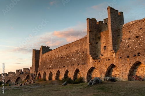 Medieval city wall with defensive towers, Unesco World Heritage Site, Visby, Gotland Island, Sweden, Europe
