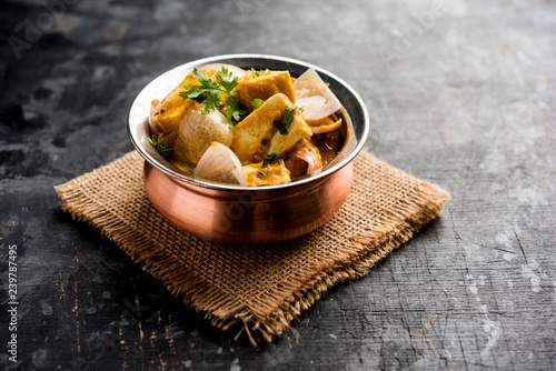 Paneer Do Pyaza  is a popular punjabi vegetarian recipe using cubes of cottage cheese  with lots of onion in a gravy photo