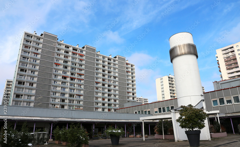 Residential multi-unit building area