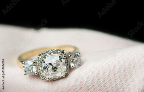 Luxury Diamond Ring