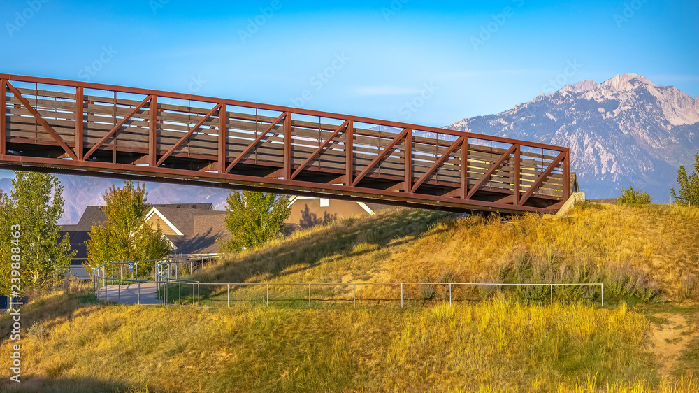 Fototapeta premium Bridge over a winding path in Scenic Daybreak Utah