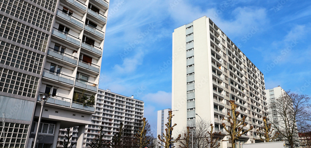 Residential multi-unit building area