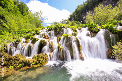 plitvice waterfalls croatia