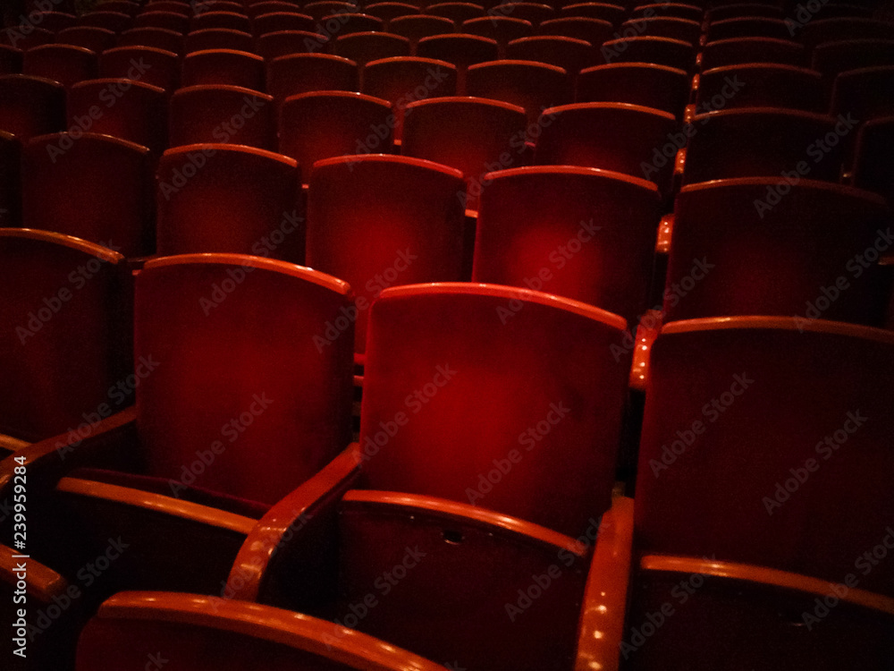 Obraz premium Red theater chairs