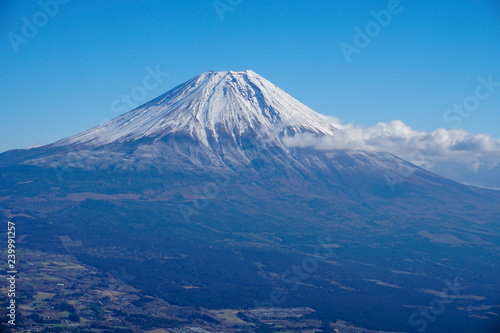 毛無山から見る富士山と朝霧高原 © ndk100