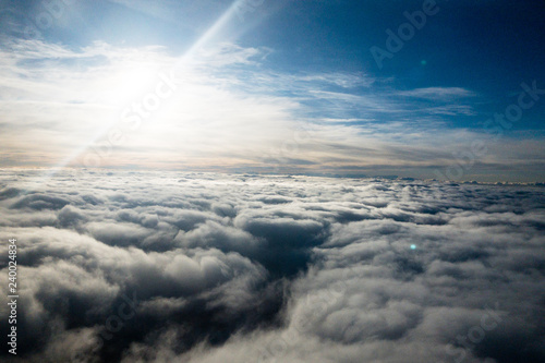 Fototapeta Naklejka Na Ścianę i Meble -  Cloudy Flight