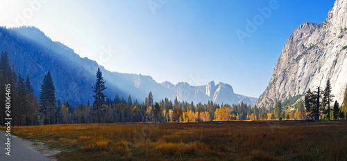 Photos Sunlight in Yosemite Valley