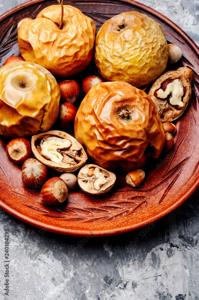Baked apples with nuts Baked apples with nuts