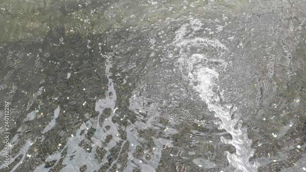Water flow into the pool. Water flow into the pool.