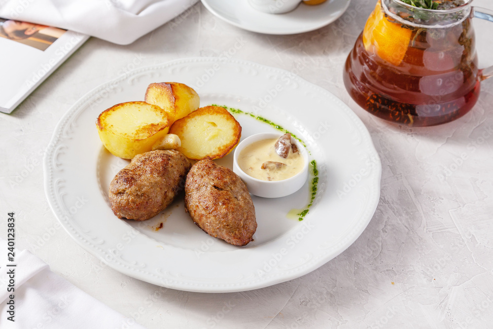 Meat Patties with Potatoes for Lunch Meat Patties with Potatoes for Lunch