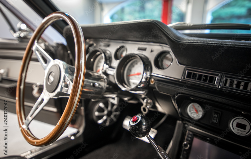 Obraz premium Classic muscle car interior
