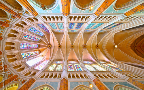 france, beauce,chartres : cathedral inside