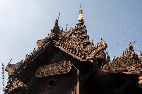 Antiguo Monasterio de Shwe Inbin, en madera de teca. Mandalay, Myanmar photo