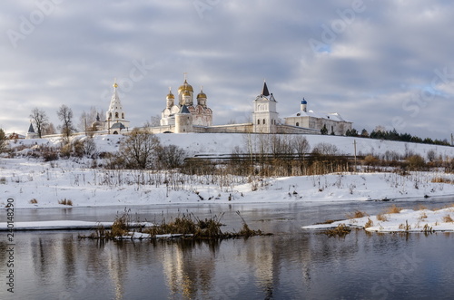 On the Bank of Moscow