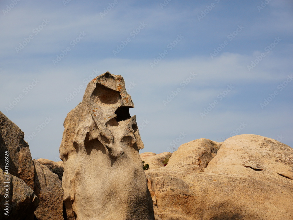Funny rock formations: the Owl