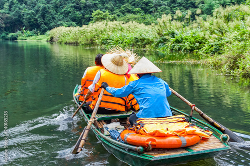 Trang An rowboat with beautiful mountains view, Ninh Binh, Vietnam © Alexey Pelikh