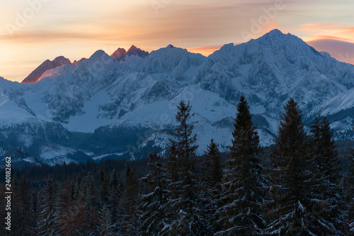 Fototapeta Naklejka Na Ścianę i Meble -  view to the Tatra Mountains, Tatra National Park, Poland and Slovakia